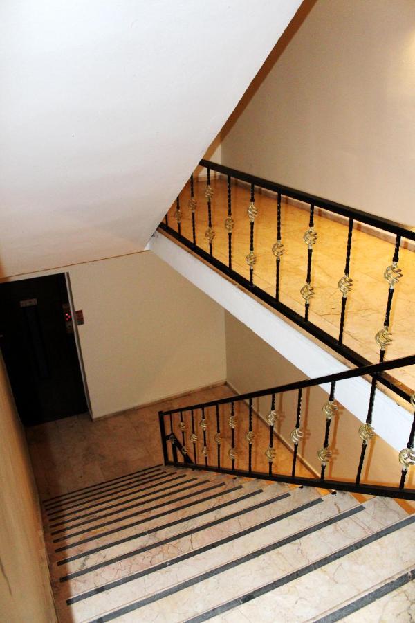 White Crown Apartman Ve Yasam Merkezi Istanbulská provincie Exteriér fotografie