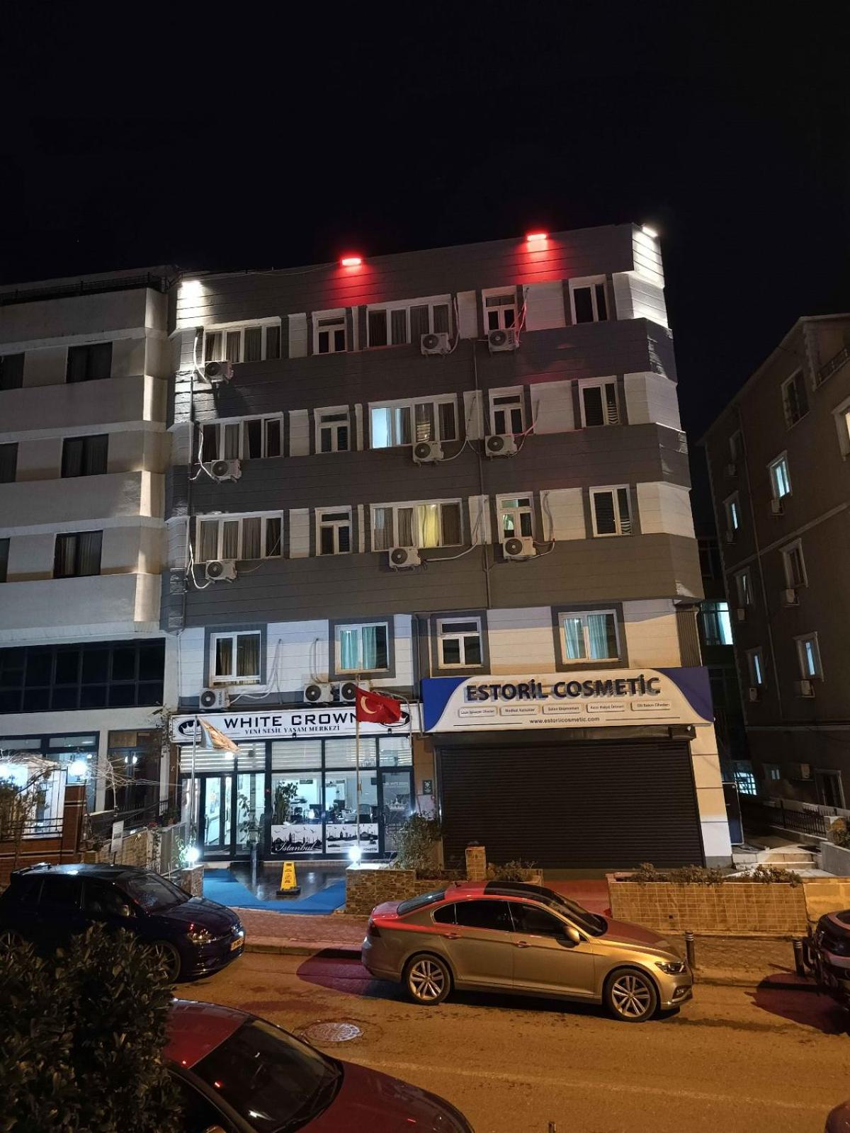 White Crown Apartman Ve Yasam Merkezi Istanbulská provincie Exteriér fotografie