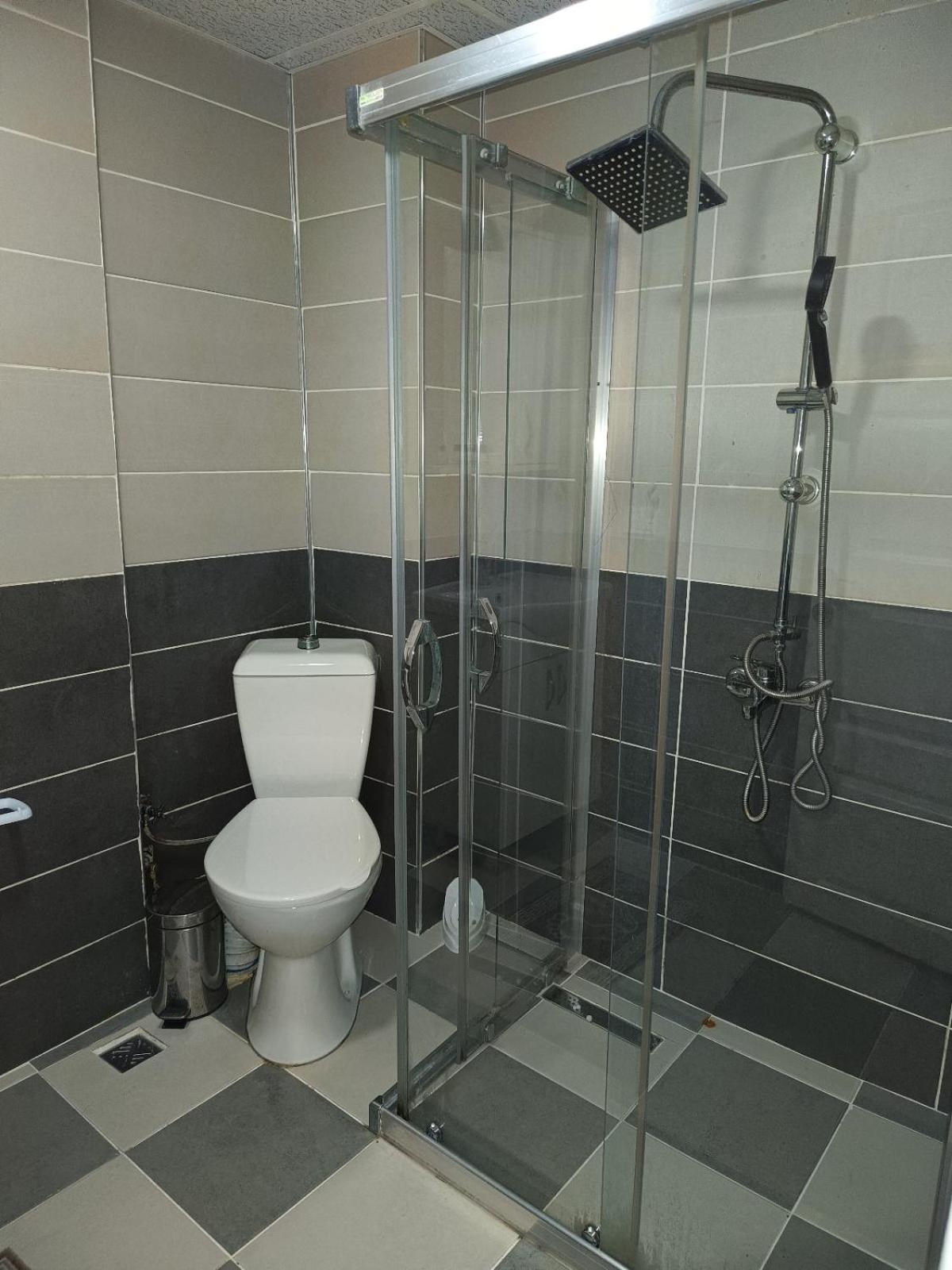 White Crown Apartman Ve Yasam Merkezi Istanbulská provincie Exteriér fotografie