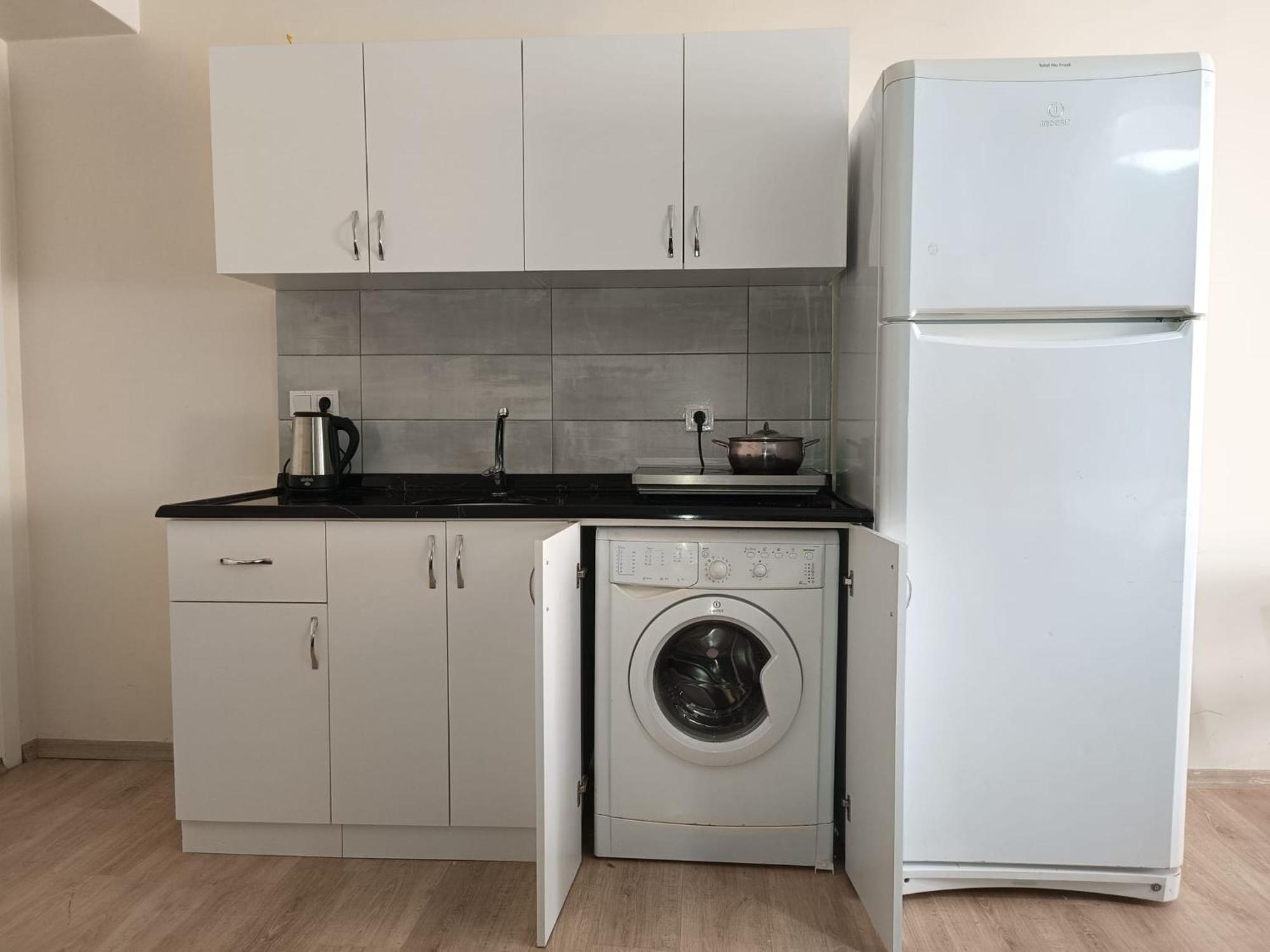 White Crown Apartman Ve Yasam Merkezi Istanbulská provincie Exteriér fotografie